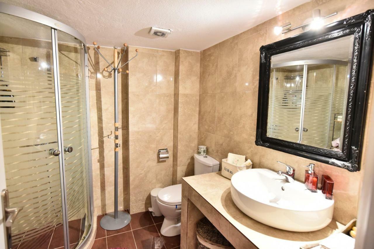 Queens Bed&Rest Luxury Apartment Kavala Dış mekan fotoğraf